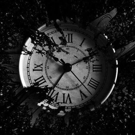 Moon Black And White Aesthetic, Gothic Clock, Picture Clock, The Dark One, Gothic Aesthetic, Gray Aesthetic, Afraid Of The Dark, Phone Wallpaper Patterns, Beautiful Dark Art