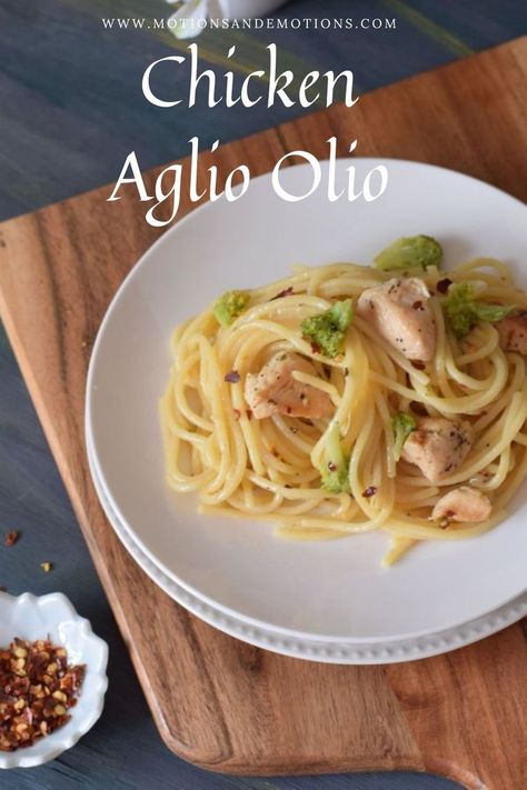 Pasta Aglio olio served on white plate kept on wooden board Aglio Olio Recipe, Olio Pasta, Aglio Olio, Recipe Chicken, Pasta Recipe, Weeknight Meals, Diy Wall Decor, Pasta Recipes, Chicken Recipes