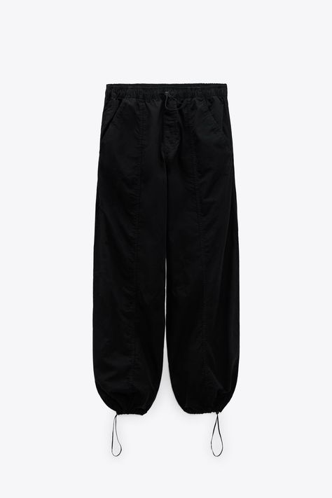 Wardrobe Building, Nylon Pants, Graphic Design Ideas, Zara Pants, Mode Inspiration, Zara United States, Black Nylons, Pants Black, Walk In Closet