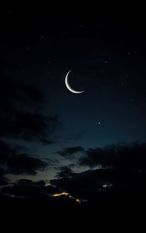 Dark Sky Aesthetic Wallpaper, Aesthetic Night Sky Pictures, Night Scenery Aesthetic, Bulan Aesthetic Night, Night Moon, Night Moon Aesthetic, Naruto Drawings Easy, Sunshine Pictures, Moonlight Photography