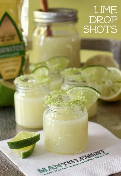 Best Lemonade, Cocktail Shots, Tequila Shots, Best Blenders, Shot Recipes, Alcohol Recipes, Limes, Fresh Lime Juice, A Drink