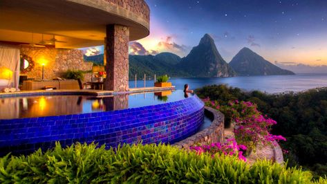 Women In Travel: How This CEO Broke Into The Luxury Tourism Industry Jade Mountain St Lucia, Jade Mountain Resort, Jade Mountain, Caribbean Hotels, Caribbean Resort, Best Honeymoon Destinations, Honeymoon Resorts, Romantic Hotel, Best Honeymoon