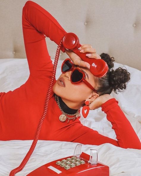 Heart Sunglasses Photoshoot, Sunglasses Photoshoot Photo Ideas, Vintage Phone Photoshoot, Photoshoot With Phone, Telephone Photoshoot, Red Photoshoot Ideas, Rebranding Photoshoot, Red Vintage Phone, Vintage Style Photoshoot