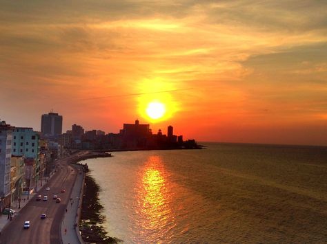 Sunset over Habana, Cuba #amazing #cuba #sunset #havana #havana Cuba Wallpaper Aesthetic, Havana Landscape, Cuba City Aesthetic, Havana Cuba Wallpaper, Cuba Beach, Havana Cuba Beach, Cuban Heritage, Cuba Beaches, Havana Cuba