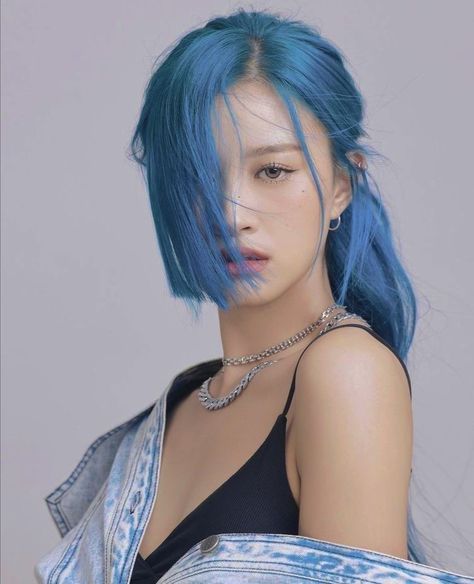 Blue Hair Aesthetic, Hair Color Options, Teal Hair, Dyed Hair Inspiration, Faded Jeans, Long Wavy Hair, Hair Dye Colors, Hair Reference, Hair Inspo Color