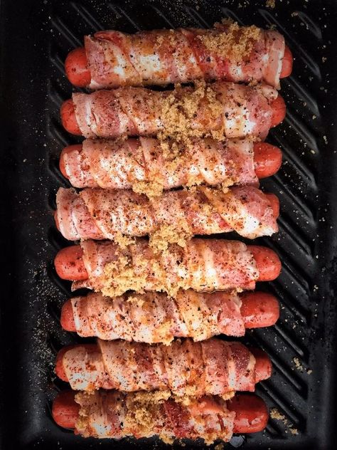 "Tough Day" Dinner ~ Bacon Wrapped Hot Dogs On The Grill - The Tipsy Housewife Bacon Wrapped Hot Dogs Grilled, Bacon Wrapped Hotdogs On Grill, Bacon Wrapped Hot Dogs In Oven, Smoked Hot Dogs, Grilling Appetizers, Hot Dogs And Beans, Bacon Wrapped Beef, Dinner Bacon, Bacon Hot Dogs