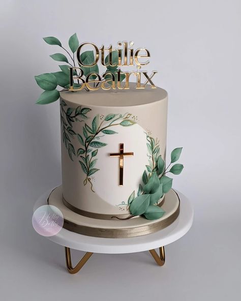 Green Confirmation Cake, Confirmation Cakes Catholic Boy, Boys Confirmation Cake, Cake Baptism Boy, Green Baptism Cake, Baptism Cakes For Boys, Confirmation Cakes For Boys, Confirmation Cakes Catholic, First Communion Cakes For Boys