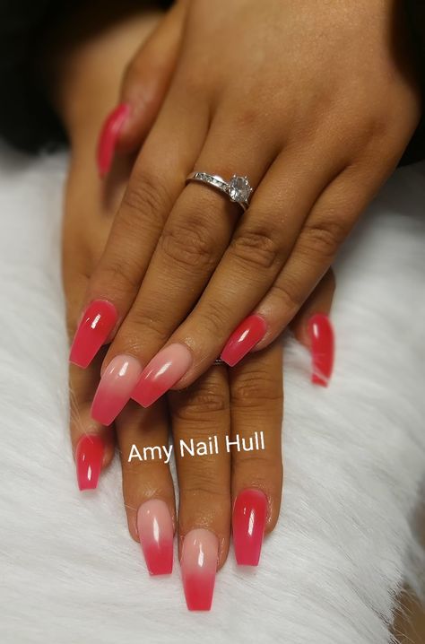 Pink Ombre Acrylic Nails, Short Ombre Nails, Acrylic Nails Short Square, Red And White Nails, Ombre Acrylic, Neon Acrylic Nails, Short Ombre, Valentine Nails, Ombre Acrylic Nails