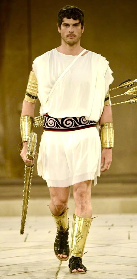 Greek God Fashion Men, Toga Outfit Men, Ancient Greece Outfit Ideas, Greek Men Outfit, Greek Mens Fashion, Greek Clothing Men, Greek Clothes Male, Greek God Outfits Men, Ancient Greek Clothing Men