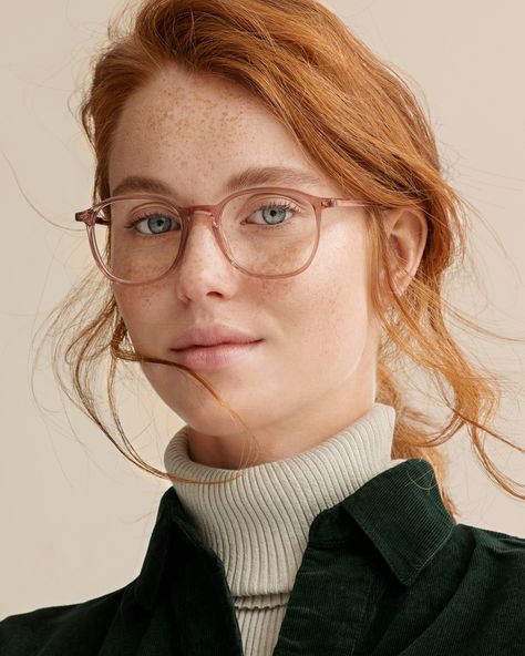 Red Hair And Glasses, Blonde With Glasses, Hair And Glasses, Glasses Png, Glasses Outfit, Nerdy Glasses, Glasses Inspiration, Big Glasses, 60s Women