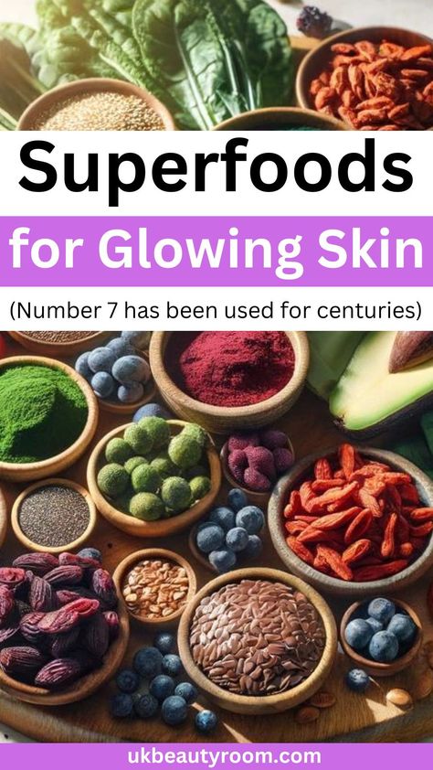 Achieving radiant skin and luscious hair isn't just about what you put on the outside—it's also about what you put inside your body. Incorporating nutrient-rich superfoods into your diet can work wonders for your skin and hair, giving you that natural glow from within. Superfoods, recipes, list, salad, bowl, smoothie, best, aesthetic, for skin, for hair growth, for women. Goop Recipe, Food For Glowing Skin, Foods For Healthy Skin, Skin Diet, Bad Diet, Ootd Instagram, Clear Glowing Skin, For Glowing Skin, Skin Products