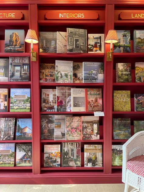 Small Bookshop Aesthetic, Independent Bookstore Design, Beacon Hill Books And Cafe, Bookstore Lighting, Small Bookstore Aesthetic, Bookstore Bookshelves, Book Store Interior, Bookstore Pictures, Book Store Cafe