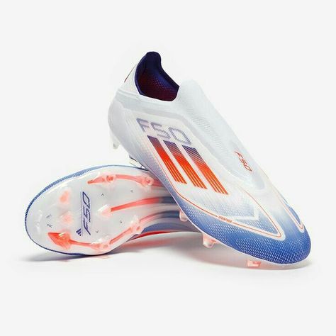 Adidas Football Boots, Best Soccer Shoes, Boots Football, Tmax Yamaha, Rugby Boots, Shoes Football, Adidas Boots, England Shirt, Football Jackets