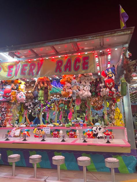 Carnival Date, Claw Machine, Nostalgic Pictures, Piccadilly Circus, Were All Mad Here, County Fair, State Fair, Circus, Doll Toys