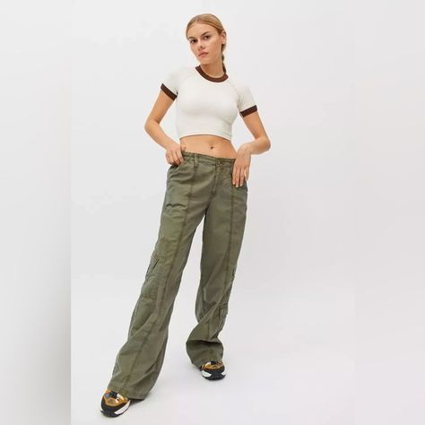 BDG Y2K Low-Rise Relaxed Cargo Pant Urban Outfitters Pants, Cargo Pant, Cotton Material, Low Rise, Urban Outfitters, Outfit Inspo, Plus Fashion, Pants, Fashion Tips