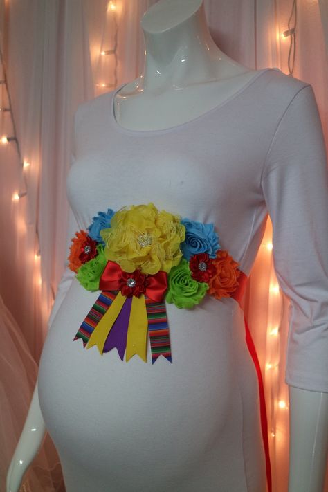 Fiesta Mexican Baby Shower Themed Mommy To Be Baby Shower Corsage Maternity Floral Sash baby Baby Shower Mexicano, Mexican Theme Baby Shower, Mexican Baby Shower, Mexican Birthday Parties, Mexican Babies, Baby Shower Sash, Boy Baby Shower Ideas, Fox Baby Shower, Baby Shower Corsage