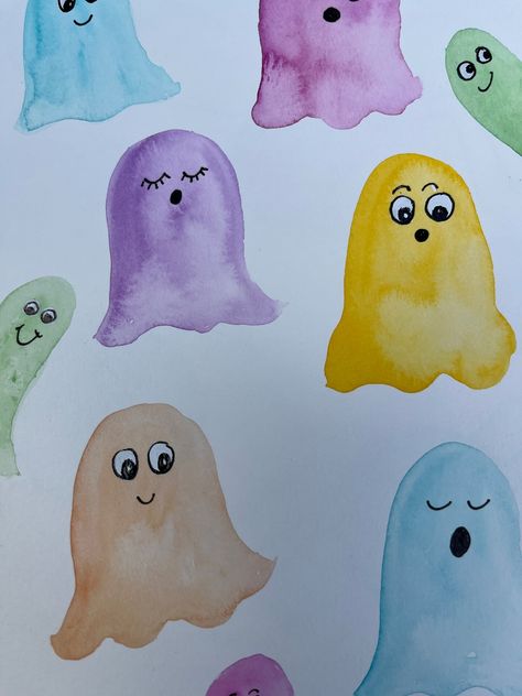 Cute Watercolor Ghosts | fine-art | Michaels Watercolor Halloween Art For Kids, Watercolor Halloween Painting, Ghost Watercolor Paintings, Fall Water Coloring Ideas Easy, Halloween Watercolor Art Easy, Easy Halloween Watercolor, Cool Watercolor Ideas Easy, Simple Watercolor Painting Ideas, Halloween Watercolor Cards