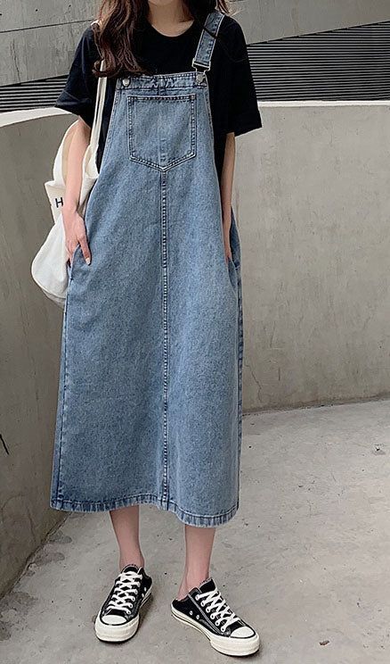 Casual Denim Dress, Trendy Dress Outfits, Easy Trendy Outfits, Maxi Robes, Church Outfits, Modest Fashion Outfits, Diy Keychain, Looks Chic, Overall Dress