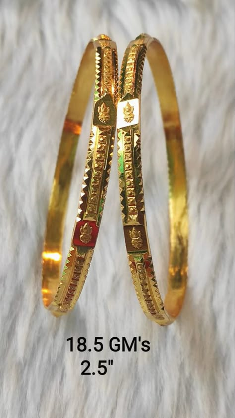 Lakshmi Kasula Bangles Gold, Traditional Gold Bangles Design, Gold Bangles With Weight And Price, Daily Use Gold Bangles Indian, Gold Bangles Design Daily Wear Latest, Simple Gold Bangle, Plain Gold Bangles, Gold Bangles Indian, Gold Jewels Design