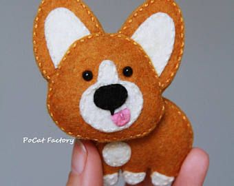 Corgi Crafts, Corgi Party, Corgi Ornament, Felt Dog, Felt Keychain, Felt Ornaments Patterns, Dog Brooch, Felt Dogs, Felt Embroidery