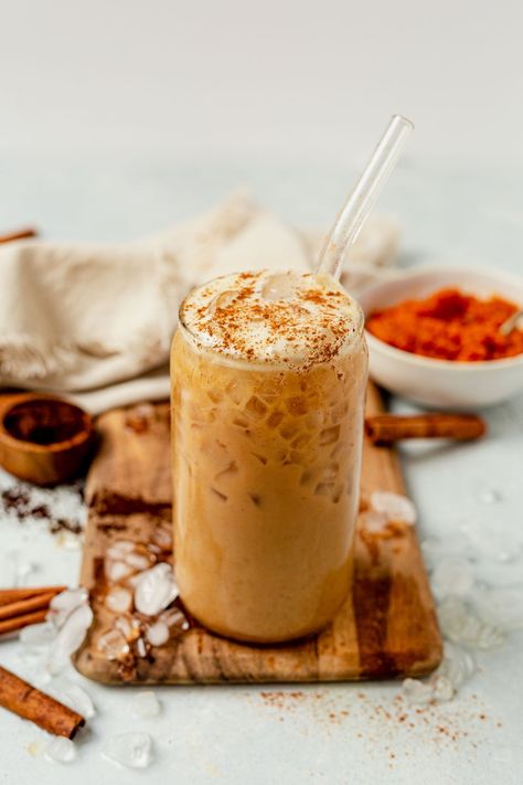 Granola Photography, Pumpkin Latte Recipe, Homemade Pumpkin Spice Syrup, Iced Pumpkin Spice Latte, Fall Eats, Nespresso Recipes, Pumpkin Spiced Latte, Pumpkin Spiced Latte Recipe, Spiced Drinks