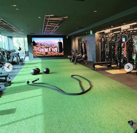 College Weight Room, Home Gym With Turf, Big Home Gym, Gym Ideas Design Commercial, Home Gym Aesthetic, Aesthetic Garage, Gym Architecture, Commercial Gym Design, Golf Simulator Room