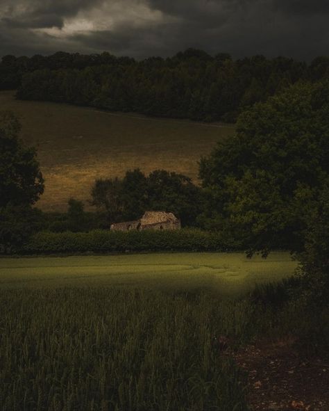 Rural Night Aesthetic, Countryside At Night Aesthetic, Dark Homestead Aesthetic, Gloomy Countryside, Farmhouse At Night, Overcast Photography, Open Grave, Woods Dark, Dark Field