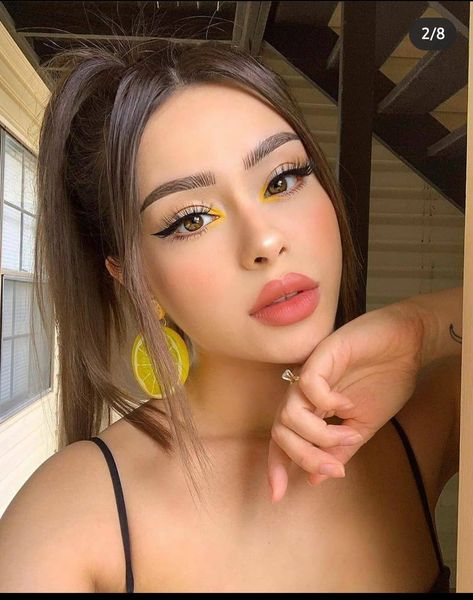 Winged Eyeliner Makeup, Yellow Makeup, Colourpop Eyeshadow, Make Up Videos, Colourpop Cosmetics, Makeup Blogger, No Eyeliner Makeup, Makeup Photography, Daily Makeup