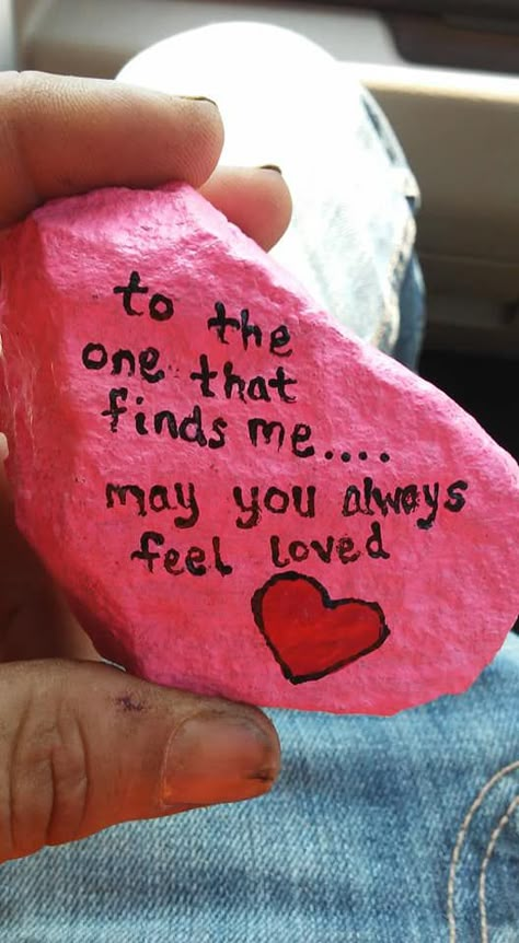 Here's what's going on with those painted rocks you're finding at truck stops You Are My Rock Quotes, Friends Painted Rocks, Stop Sign Painting Ideas, You Rock Quotes, What To Paint On Rocks, Painting Rocks Ideas Easy, Things To Paint On Rocks, Rock Art Ideas, Painted Rocks Ideas