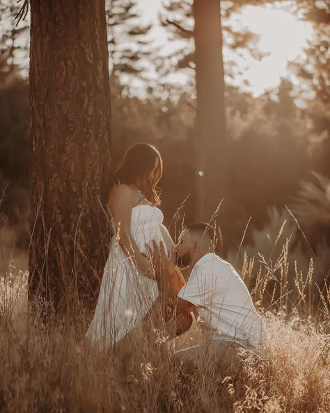 Backyard Maternity Photos, Forest Maternity Shoot, Pregnancy Pics, Maternity Photography Poses Pregnancy Pics, Baby Moon, Maternity Photoshoot Outfits, Maternity Ideas, Maternity Shoots, Sony A7iii