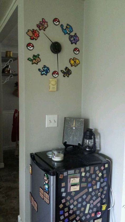 Pokemon Bedroom, Pokemon Room, Nerd Room, Pokemon Bead, Pokemon Diy, Pokemon Craft, Geek Crafts, Gamer Room, Video Game Room