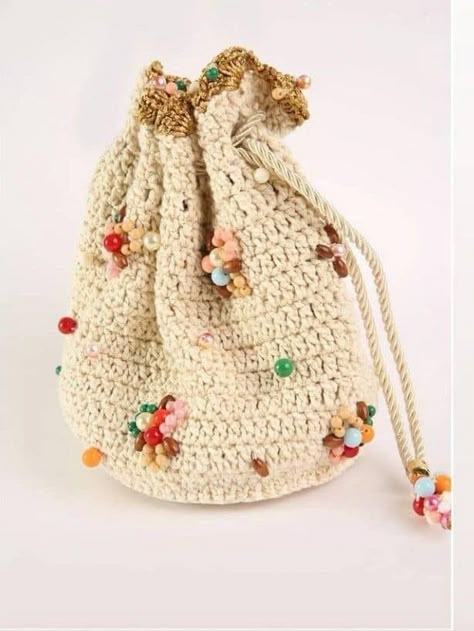 Crochet Pouch Bag, Womens Crochet Patterns, Crochet Pouch, Kawaii Crochet, Crochet Handbags Patterns, Crochet Flower Tutorial, Crochet Bag Pattern, Bag Crochet, Crochet Purses