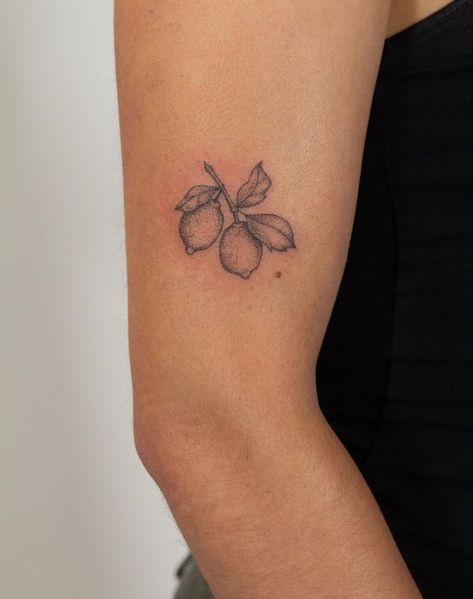 Sugar Tattoo, Peach Tattoo, Tiny Flower Tattoos, Pretty Flower Tattoos, Stick Poke Tattoo, Funky Tattoos, Red Tattoos, Cool Small Tattoos, Dainty Tattoos