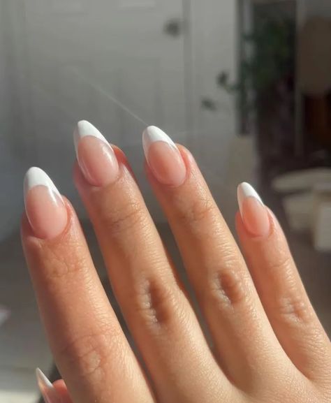 Almond Pink And White French Tip Nails, French Simple Nails, French Top Almond, Short French Almond Nails, Almond Nail French Tip, White Almond French Tip Nails, Simple Nail Designs French Tip, Nude Nails French Tip, French Tip With Gems