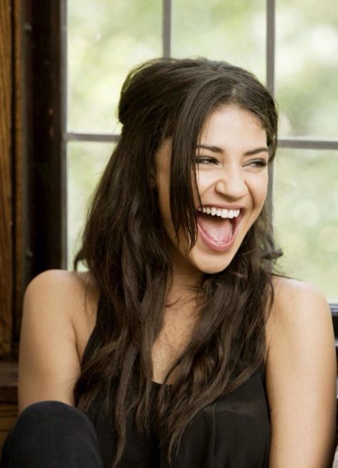 Jessica Szohr Jessica Sanchez, Jessica Szohr, Girl Crushes, Gossip Girl, Vision Board, Hair Makeup, Bridge, Hairstyles, Celebrities