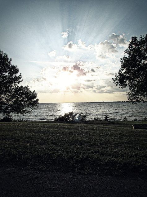 Sackets Harbor, NY
By Tonantzin Limon Lake House, Paradise, Lake, Photography