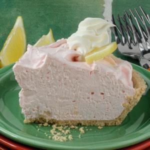 Pink Lemonade Pie Pink Lemonade Pie, Lemonade Pie Recipe, Lemonade Pie, Lemon Recipes, Pie Dessert, Pink Lemonade, Eat Dessert, Frozen Desserts, Frozen Treats