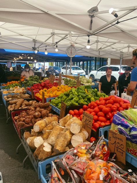 Living In Boston Aesthetic, Boston Vibes, Quincy Market Boston, Boston Fall, Boston Public Market, Boston Aesthetic, Boston Market, Boston Food, Quincy Market