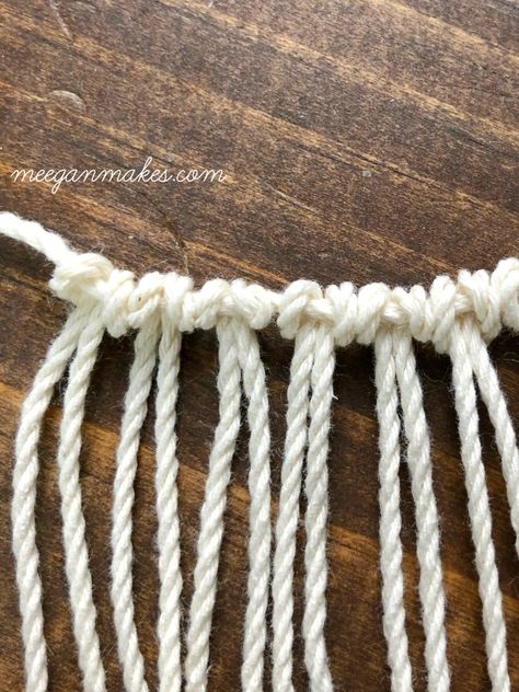 Making Fringe With Yarn, Macrame Fringe Tutorial, How To Make Fringe, Easy Fringe, Fringe Tutorial, Easter Wreath Craft, Diy Fringe, Flying Carpet, Easter Egg Crafts