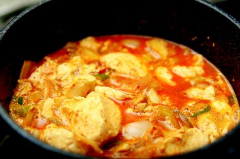 Soondubu Soondooboo Recipe, Soft Tofu Soup, Low Boil, Mushroom Cut, Soft Tofu, Tofu Soup, Soup Ingredients, Korean Recipes, K Food