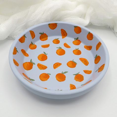 I'm realizing trinket dishes haven't been seeing much love on the grid lately, but they're still one of my favorite things to make! The first two dishes (oranges and cherries) will be available at launch! Feel free to stop by the site and check 'em out! Art Biz, Honey Lemon, First Second, Artist On Instagram, Trinket Dishes, Things To Make, My Favorite Things, Be Still, Favorite Things