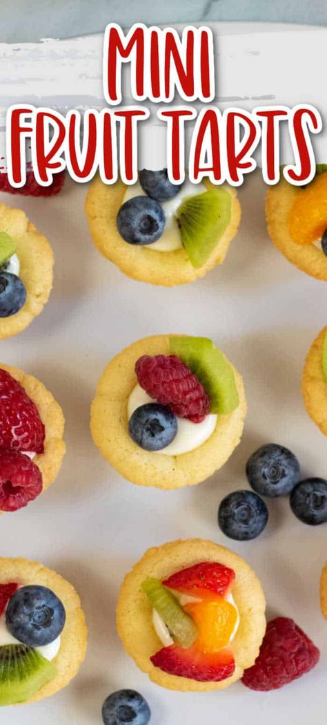 These mini sugar cookie fruit tarts are a delicious sugar cookie cup filled with cream cheese filling and topped with your favorite fresh fruits and berries! They are perfect for parties, showers, holidays or any time! Sugar Cookie Fruit Cups, Company Dinner Ideas, Bunco Food Ideas, Sugar Cookie Fruit Tart, Easter Supper, Bunco Food, Recipes For School, Fruit Sugar Cookies, Amazing Dessert Recipes