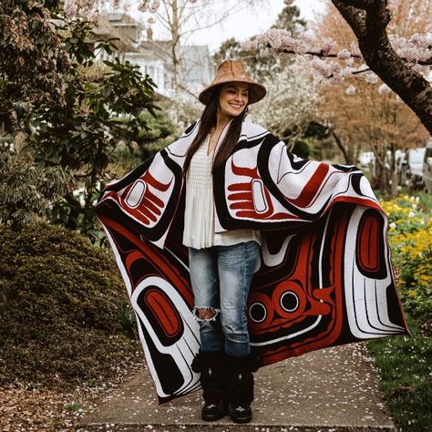 Part of our Gold Label Collection, these four blankets are made from 100% Merino wool and are machine-knit, hand-finished, and thoughtfully packaged in our Seattle studio by the Eighth Generation team 💖 These luxurious blankets are the perfect choice for conscientious consumers looking for authentic Native art while supporting local wool textile manufacturing ✨ 🧵Good Harvest Wool Blanket designed by Sarah Agaton Howes (Anishinaabe-Ojibwe) 🧵New Phase Wool Blanket designed by Jared Yazzie (... Nice Blankets, Eighth Generation, Machine Knit, Textile Manufacturing, Cooling Blanket, Luxury Blanket, Gold Labels, Native Art, Blanket Designs