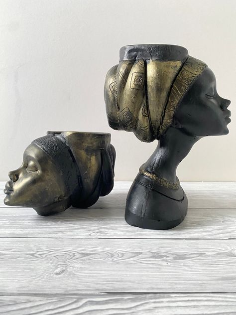 Introducing a unique and charming concrete woman plant pot, the perfect addition to your home decor. This African queen-inspired piece features approximate dimensions of 12cm in height, 20cm in width, and 12cm in depth for the head, and 23cm in height, 20cm in width, and 12cm in depth for the bust. Whether used as a planter for your favorite botanical beauties or as a standalone decoration, this piece adds a subtle yet striking touch to any space. Each concrete woman plant pot is handmade with c Unique Planters, Afrocentric Decor, Apple Kitchen Decor, Planter Outdoor, African Inspired Decor, Stone Plant, African Artwork, Flower Tower, Outdoor Stone