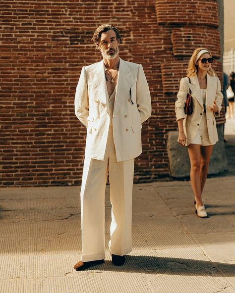 derek guy on X: "Some things I saw recently that I think are cool: — Husbands Paris velvet suit (these fit very narrow) — Edward Sexton cream linen suit (part of their RTW range) — New P. Johnson lookbook (big coats!) — Olde H & Daughter silk top at Standard & Strange (also this fit in general) https://t.co/1aBxKzeVnk" / X P Johnson, Velvet Suit, Linen Suit, Modern Outfits, Silk Top, Wearing Black, I Saw, Lookbook, Velvet