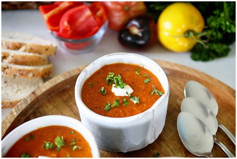 Roasted Red Pepper And Tomato Soup Best Chilli Recipe, Red Pepper Tomato Soup, Red Pepper And Tomato Soup, Pepper And Tomato Soup, Roasted Red Pepper Soup, Crockpot Stew, Red Pepper Soup, Easy Foods, Chilli Recipes