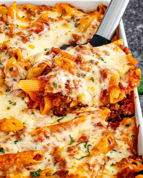 Moussaka Recipe Easy, Baked Mostaccioli Recipe, Mostaccioli Pasta, Italian Pasta Bake, Baked Mostaccioli, Moussaka Recipe, Favorite Casseroles, Baked Ziti, Italian Pasta