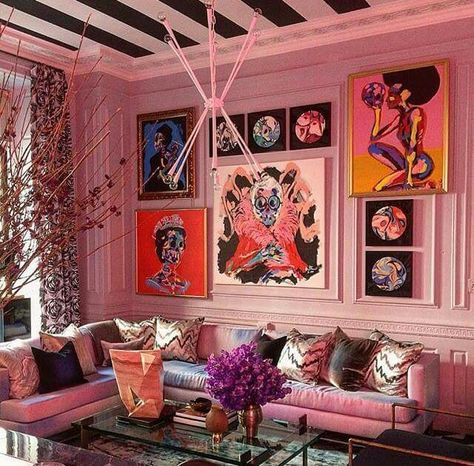 Holiday house design gala Feminine Interior Design, Feminine Interior, Funky Room, Bold Living Room, Funky Home, Salon Suites, Funky Decor, Funky Home Decor, Apartment Decor Inspiration