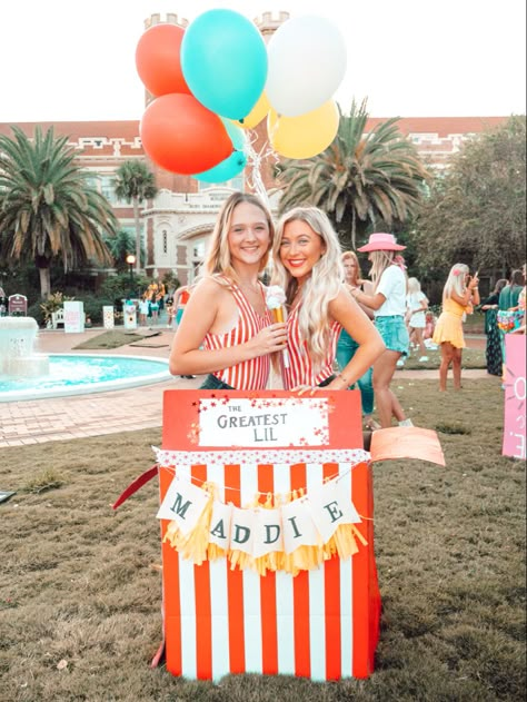 Florida State University Kappa Delta Big Little Reveal Theme #sorority #biglittlereveal #biglittle #circus #theme Sorority Reveal Boxes, Reveal Themes Sorority, Big Little Reveal Themes Sorority, Unique Big Little Reveal Themes, Big Little Reveal Themes, Big Sister Reveal, Themes Sorority, Big Little Paddles, Big/little Baskets