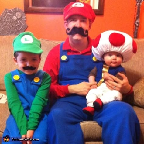 Mario, Luigi and Toad - 2013 Halloween Costume Contest via @costumeworks Mario Luigi, Homemade Costumes, Costume Contest, Mario And Luigi, Toad, Photo Gallery, Mario, Halloween